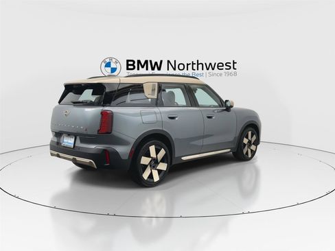 Used 2025 MINI Cooper Countryman S AWD/4WD image 3