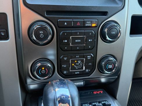 Used 2014 Ford F150 Raptor w/ Equipment Group 801A Luxury image 40