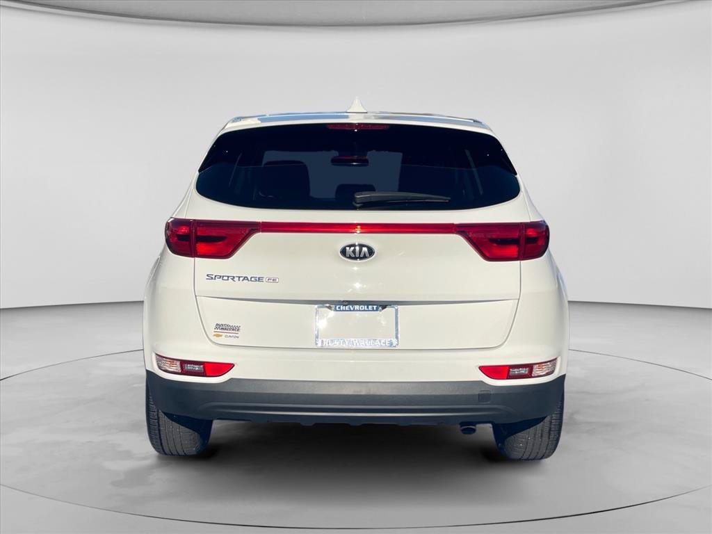 Used 2019 Kia Sportage LX FWD image 6