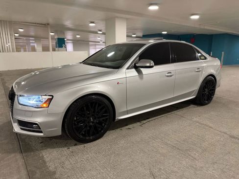 Used 2013 Audi S4 Prestige image 2