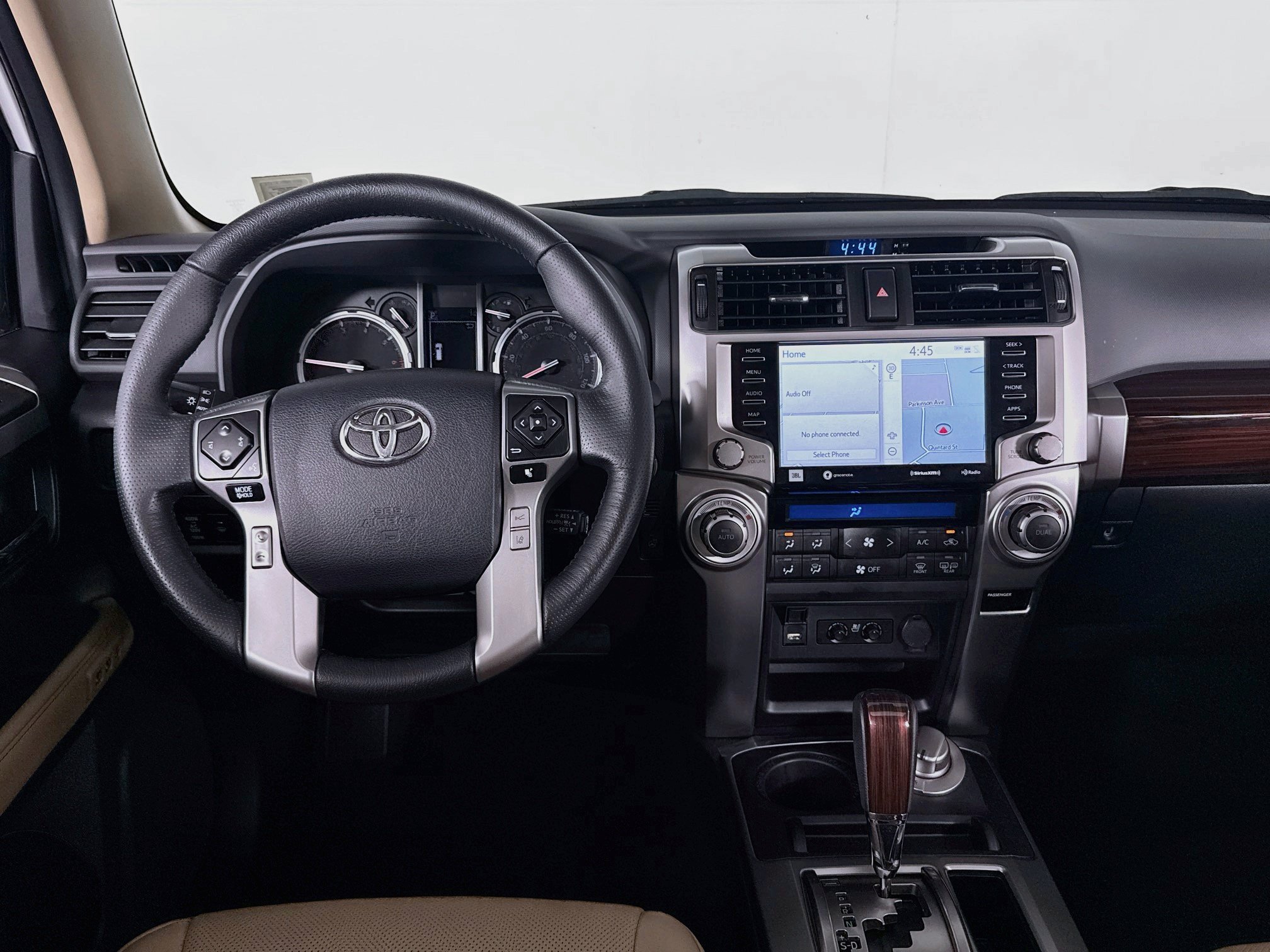 Used 2024 Toyota 4Runner Limited AWD/4WD image 10
