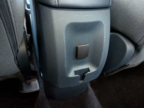 Used 2022 Ford Maverick XLT FWD image 18