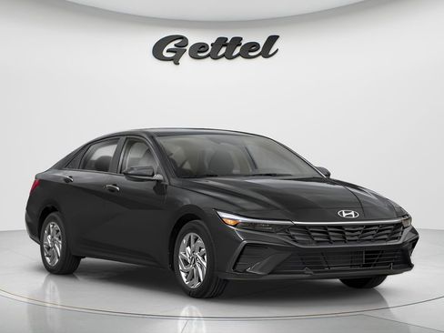 New 2026 Hyundai Elantra SEL Sport Premium FWD image 6
