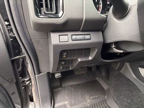 New 2026 Nissan Frontier SV w/ All-Weather Content Package AWD/4WD image 30