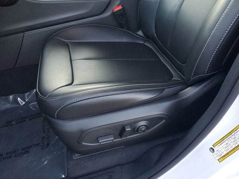 New 2025 Jeep Grand Cherokee L Limited image 22