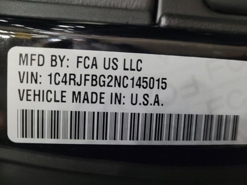 Used 2022 Jeep Grand Cherokee Limited w/ Tech Group image 33