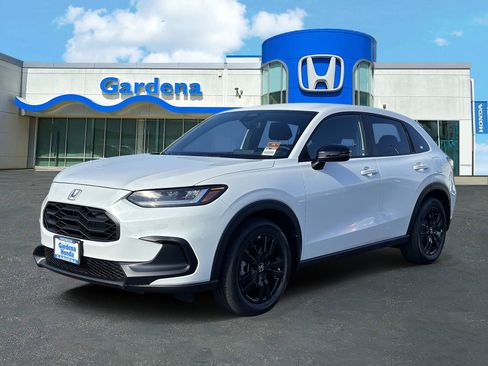 New 2027 Honda HR-V Sport image 3