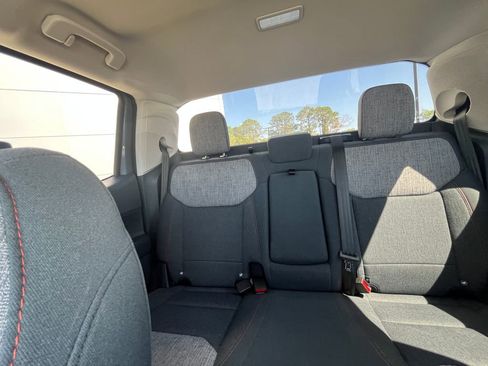 Used 2024 Ford Maverick XLT image 17