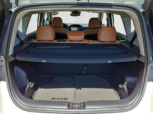 Used 2024 Kia Soul EX w/ Option Group 015 FWD image 10
