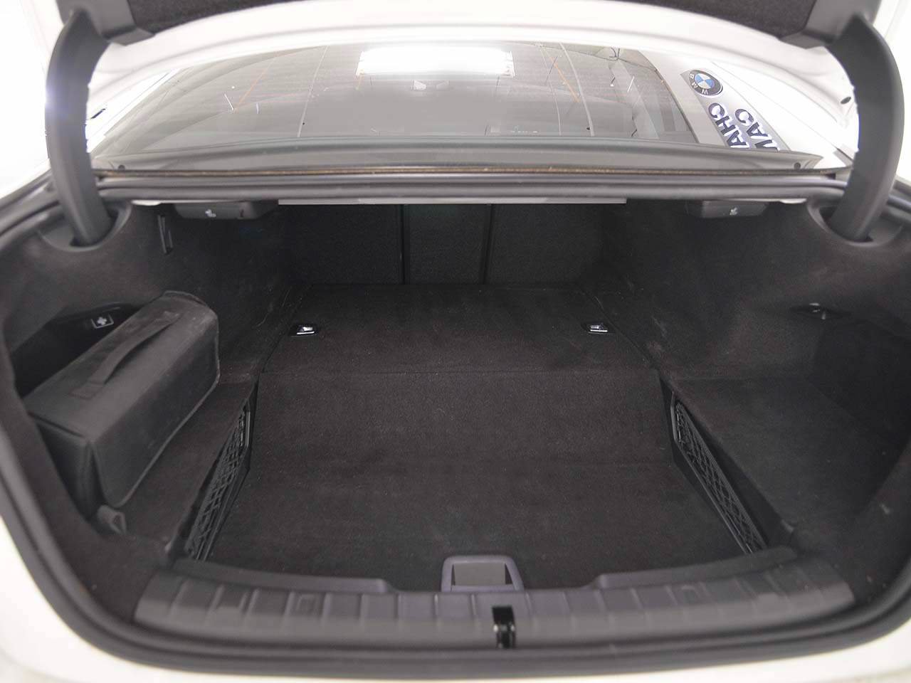 Used 2023 BMW 530e w/ M Sport Package RWD image 12