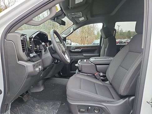 New 2026 GMC Sierra 1500 Elevation image 8