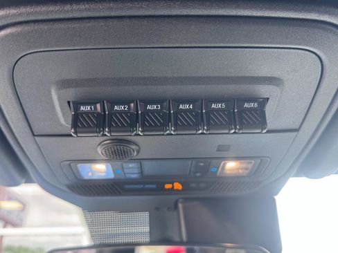 Used 2022 Ford Bronco Black Diamond AWD/4WD image 15