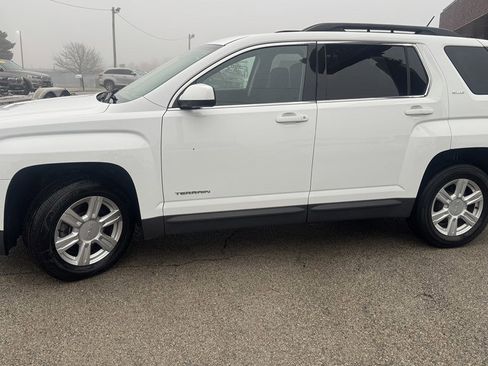 Used 2015 GMC Terrain SLE w/ Convenience Package image 5