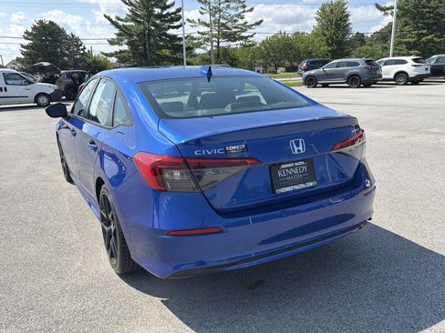 Used 2022 Honda Civic Sport image 10