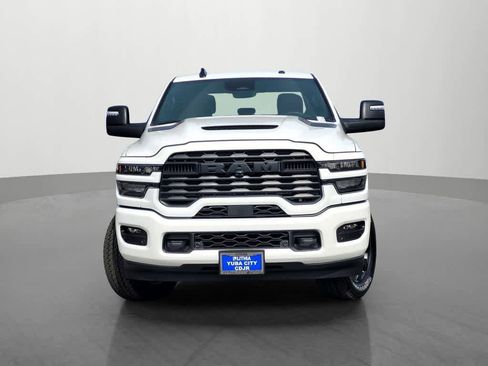 New 2026 RAM 2500 Tradesman AWD/4WD image 2