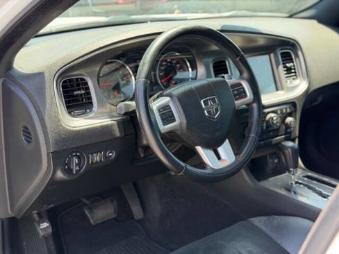 Used 2013 Dodge Charger R/T RWD image 11