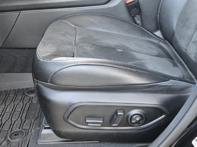 Used 2023 Jeep Grand Cherokee Trailhawk w/ Advanced Protech Group II AWD/4WD image 24