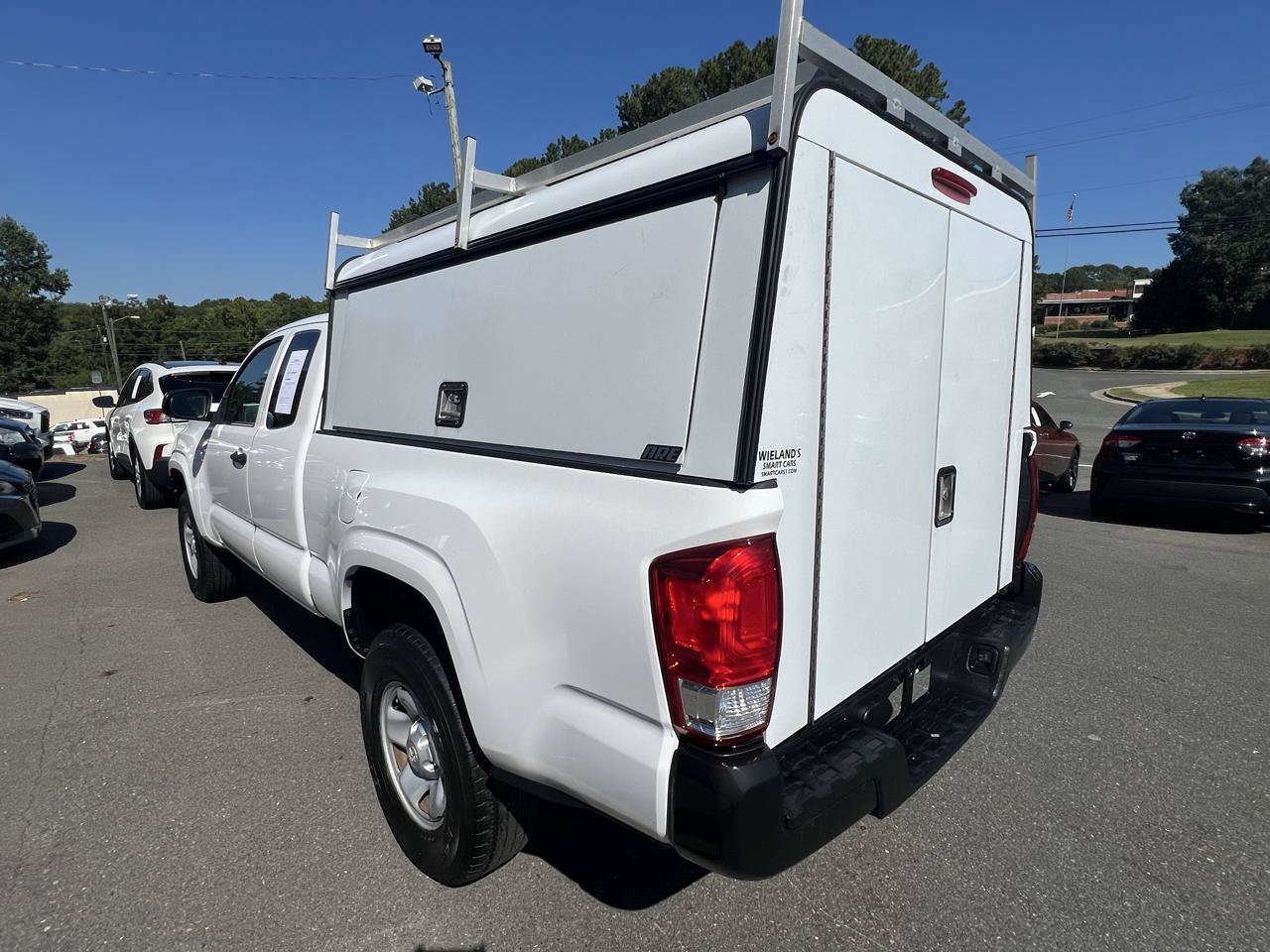 Used 2016 Toyota Tacoma SR RWD image 3