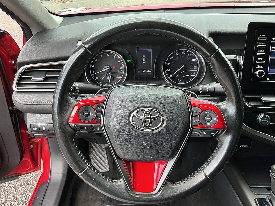 Used 2021 Toyota Camry SE w/ Convenience Package FWD image 14