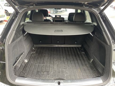 Used 2018 Audi SQ5 Premium Plus image 17