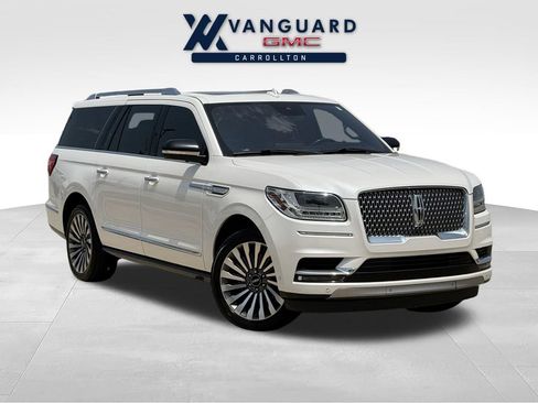 Used 2018 Lincoln Navigator L Reserve w/ Technology Package AWD/4WD image 1