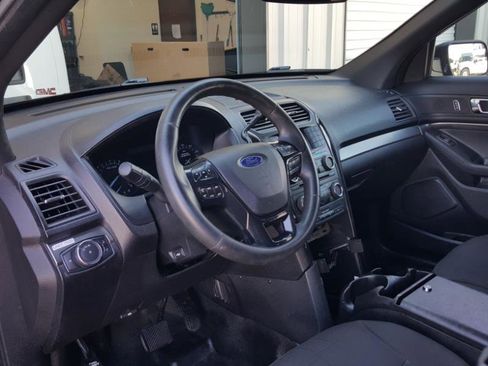 Used 2018 Ford Explorer 4WD Police Interceptor image 11