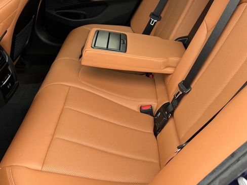 Used 2023 BMW 330e xDrive w/ Premium Package image 16