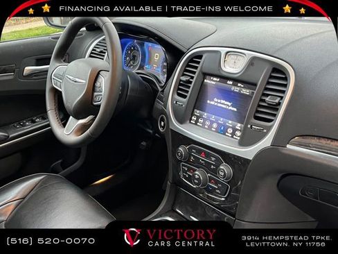 Used 2023 Chrysler 300 Touring L w/ Popular Equipment Group image 26