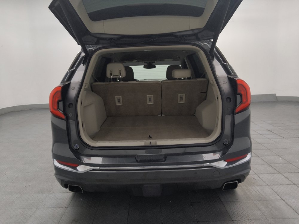 Used 2019 GMC Terrain Denali w/ Advanced Safety Package FWD image 29