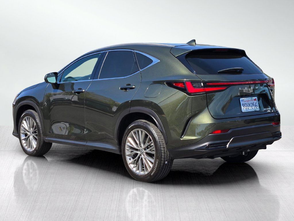 Used 2024 Lexus NX 350 AWD w/ Vision Package image 6