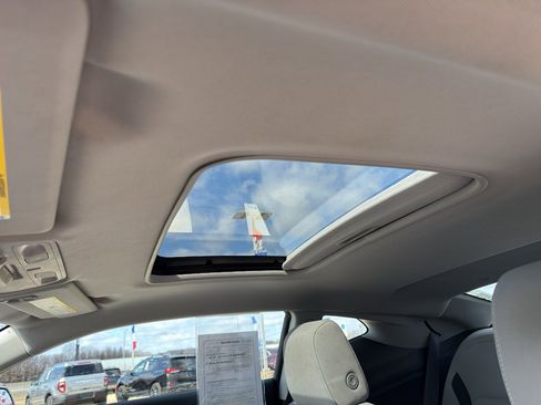 Used 2017 Chevrolet Camaro LT w/ RS Package image 11