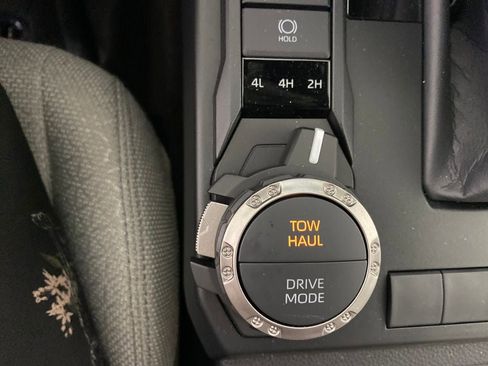 New 2025 Toyota 4Runner SR5 image 17