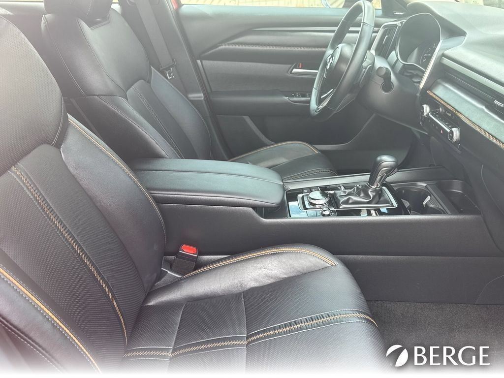 Certified 2025 MAZDA CX-50 AWD 2.5 Turbo w/ Accent Package image 13