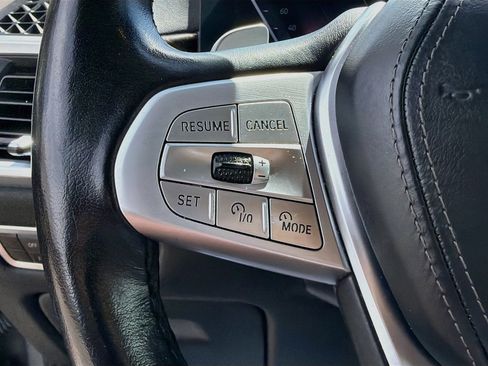 Used 2023 BMW X7 xDrive40i AWD/4WD image 39