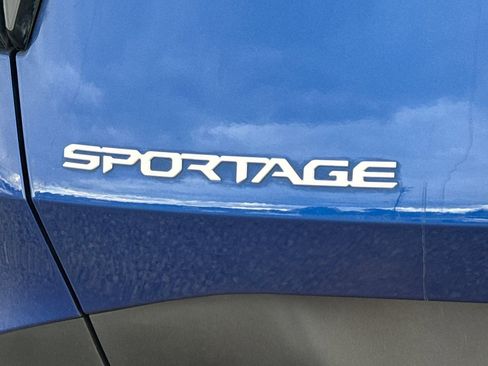 Used 2023 Kia Sportage EX AWD/4WD image 51
