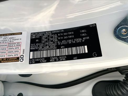 New 2025 Toyota 4Runner TRD Off-Road Premium w/ Tow Technology Package image 22