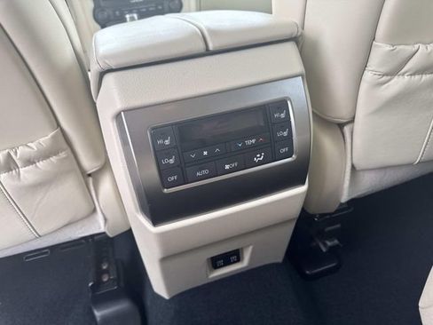 Certified 2023 Lexus GX 460 Premium w/ Premium Package AWD/4WD image 16