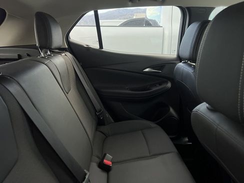 Used 2025 Buick Encore GX Preferred image 16