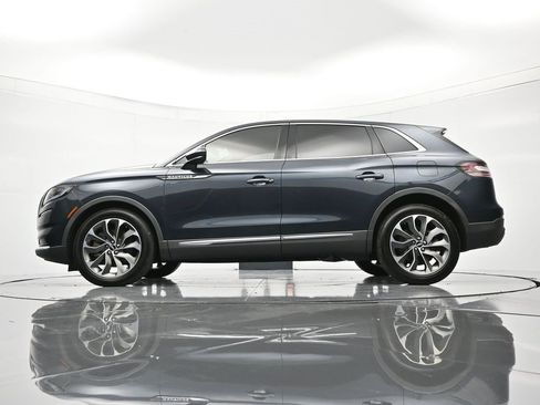 Used 2023 Lincoln Nautilus Reserve image 45