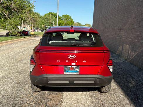 New 2026 Hyundai Kona SE FWD image 4