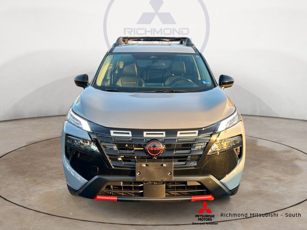 Used 2026 Nissan Rogue SV AWD/4WD image 8