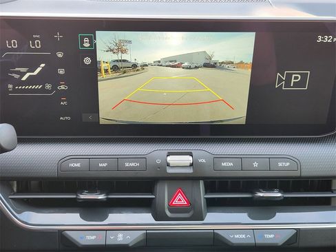 New 2025 Kia K4 GT-Line Turbo image 13