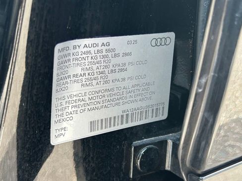 Used 2025 Audi Q5 Premium Plus w/ Premium Plus AWD/4WD image 73