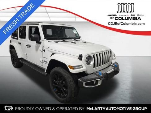 Used 2023 Jeep Wrangler Unlimited Sahara w/ Cold Weather Group AWD/4WD image 1