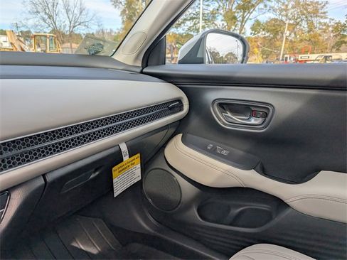 New 2026 Honda HR-V EX-L image 24