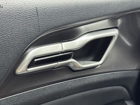 Used 2023 Kia Sportage EX image 25