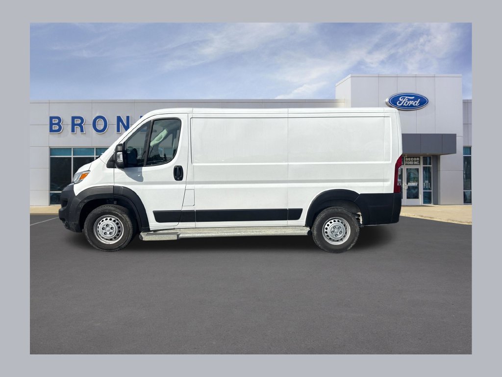 Used 2025 RAM ProMaster 2500 w/ U-Haul Equipment Group FWD 360° Tour