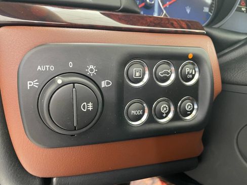 Used 2016 Maserati GranTurismo Sport image 35