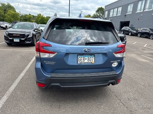 Used 2021 Subaru Forester Premium AWD/4WD image 33