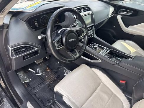 Used 2018 Jaguar F-PACE R-Sport AWD/4WD image 21